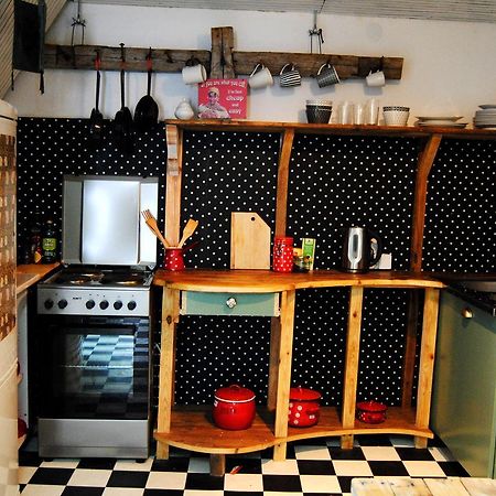 Balkanarama Hostel โมสตาร์ ภายนอก รูปภาพ